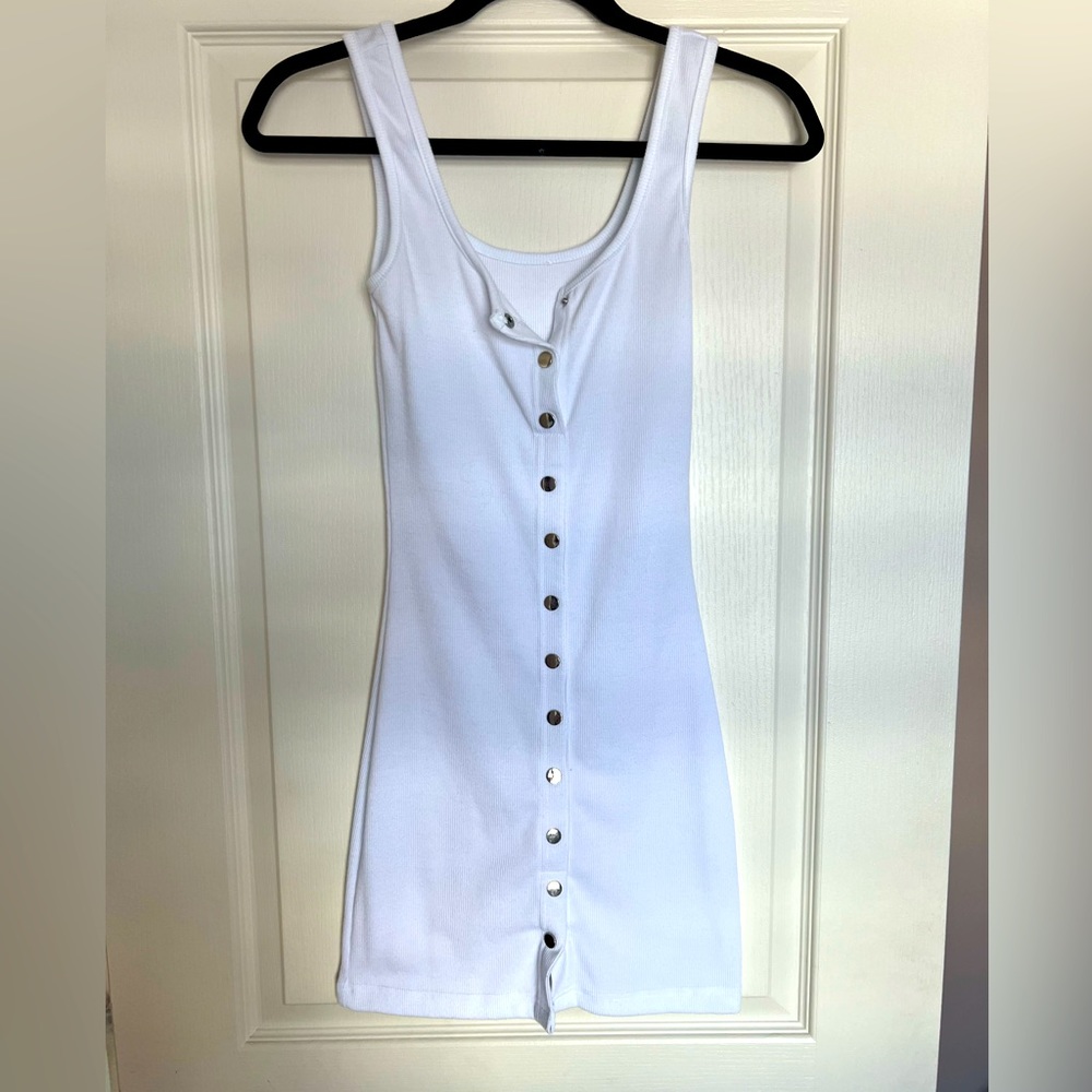 Sexy white summer dress!😍